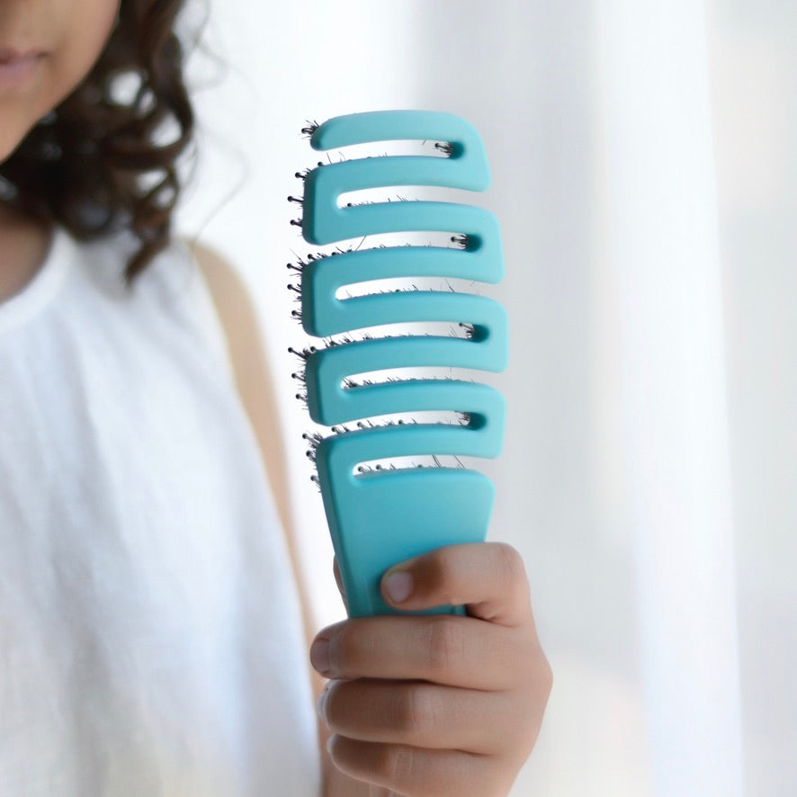 Scream-Free® Palm Hair Brush: Palm Flexi